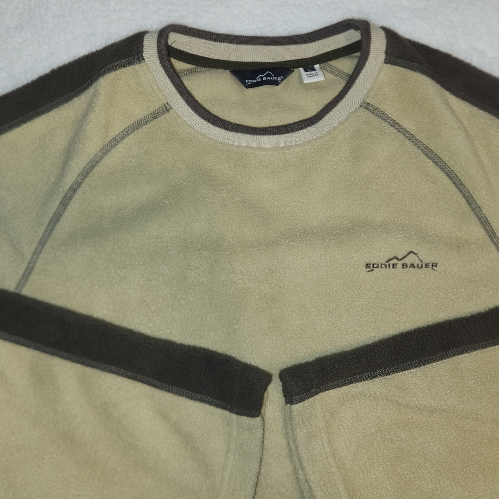 Eddie Bauer sweatshirt